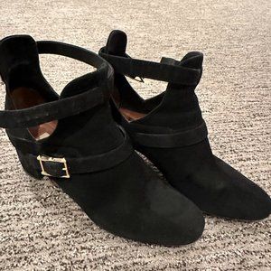 Valentino authentic 85% new boots